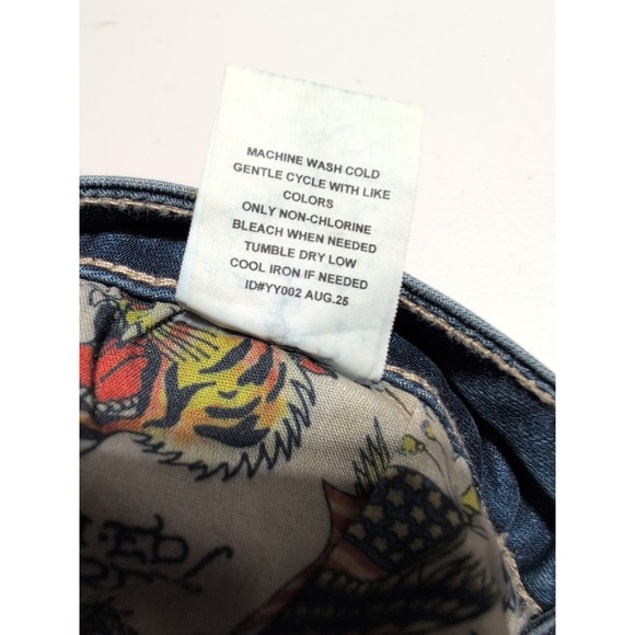 Ed Hardy Y2K '90s Wide Leg Embroidered Logo Jeans 28 NWT - Picture 10 of 10